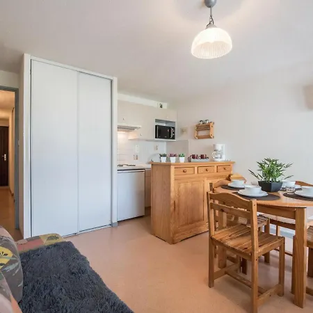 6 Pers Avec Balcon - Calme, Proche Centre Saint-lary Village, Parking Prive - Fr-1-296-162